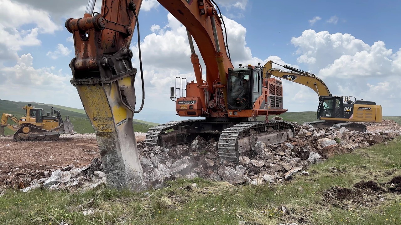 Building A Wind Farm At 2000M With Caterpillar Heavy Equipment - Sotiriadis Construction Works 4k
