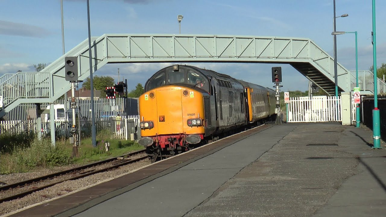 Capturing Trains at Llanelli Including Classes 37,60,175 and 150. 24/06/2014