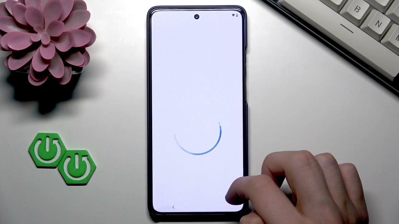 MOTOROLA Moto G86 Power 5G &ndash; Первая настройка и запуск
