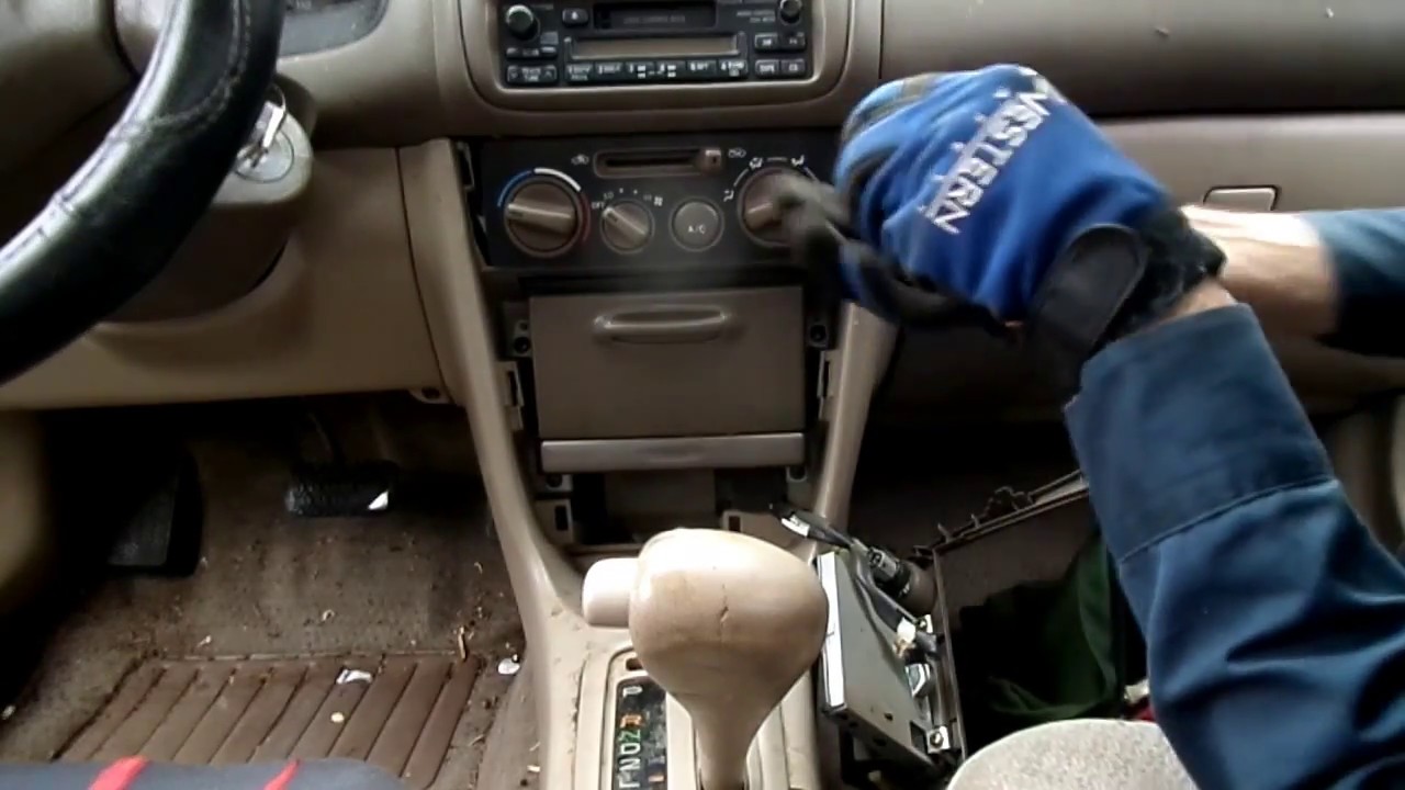 Снятие климат-контроля Toyota Corolla