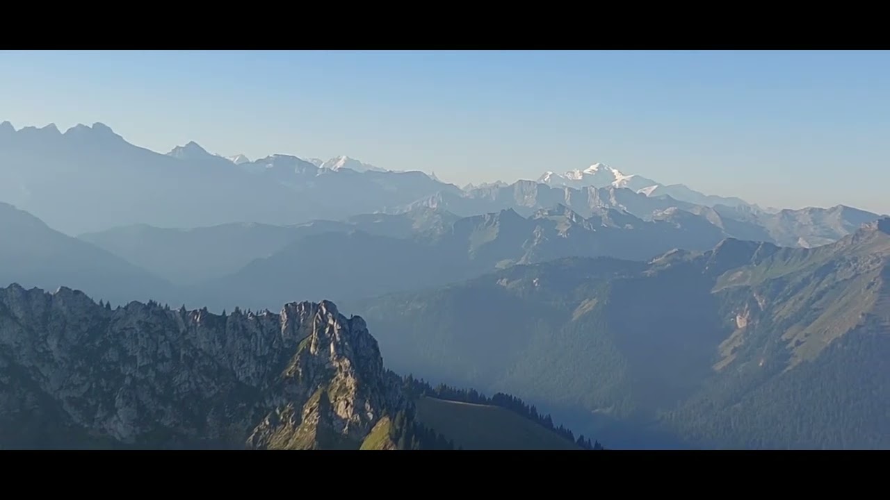 LES CORNETTE DE BISE 2432m /A CHEVAL SUR  LA HAUTE-SAVOIE ET LE CANTON DU VALAIS /MASSIF DU CHABLAIS