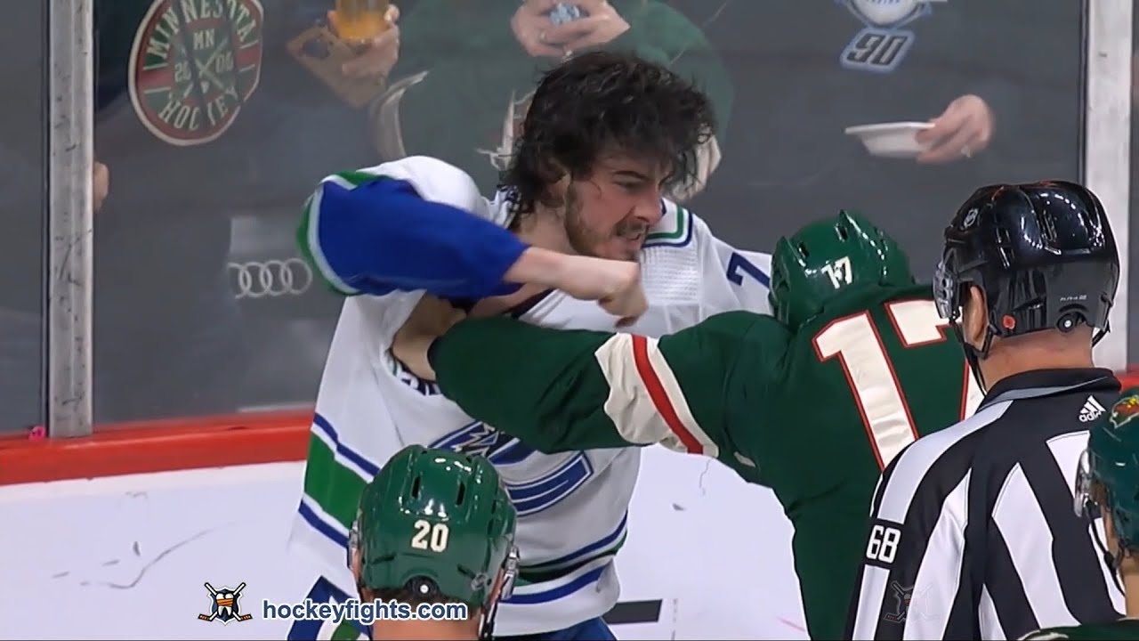 Zack MacEwen vs Marcus Foligno Feb 6, 2020