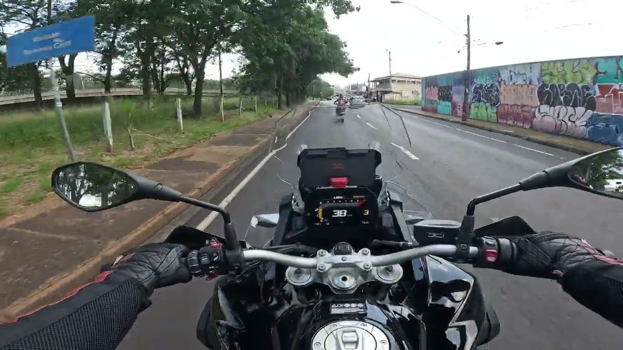 A REVELAÇÃO DO NOME DA MOTO EM BAGUACU/SP | BMW F900 GSA | BATISMO