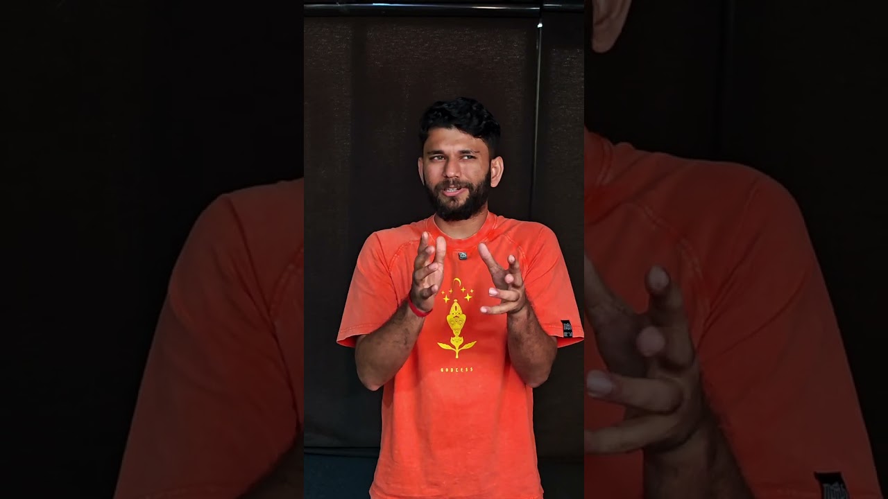 Не покупайте компактный телефон, не посмотрев это видео!