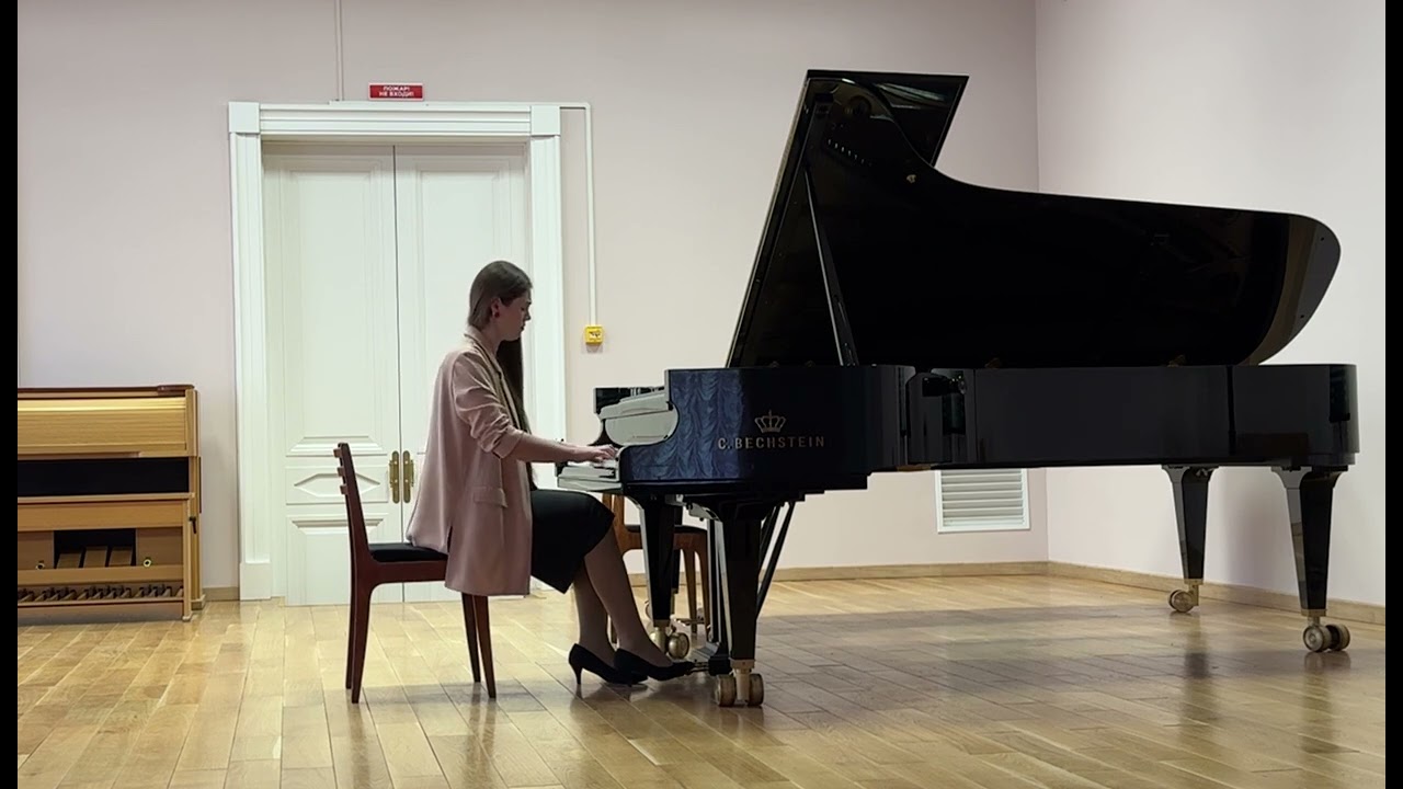V.Zaderatsky - Prelude and fugue a-moll // В.Задерацкий - Прелюдия и фуга ля-минор