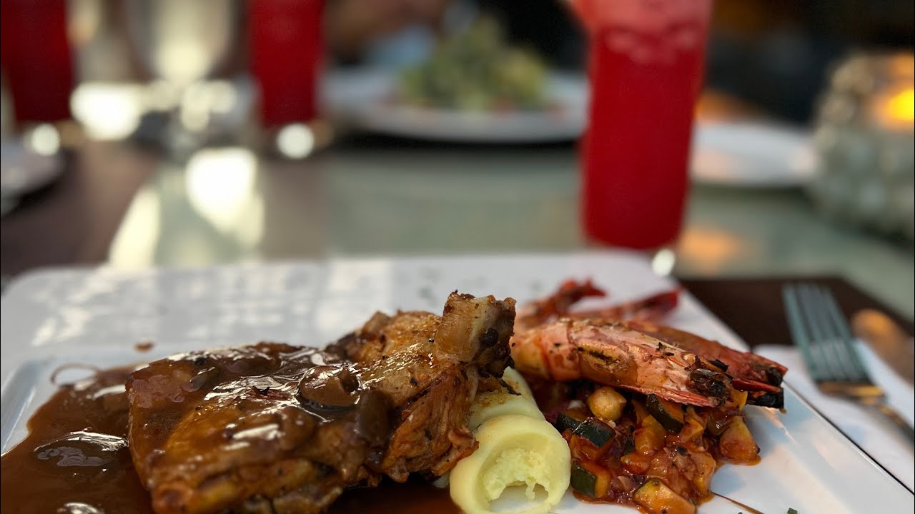 Envi Skydinning Kuala Lumpur | PETRONAS TWIN TOWER MALAYSIA