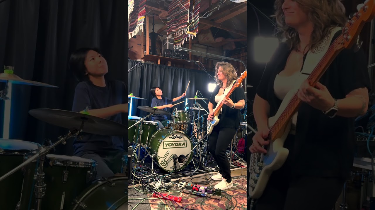 Improvised bass & drum jam.