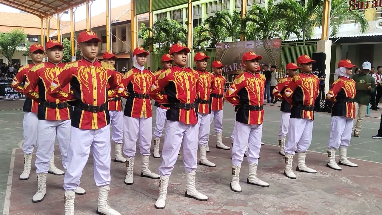 PENAMPILAN PASKIBRA SMPN 42 SURABAYA DI LKBB GARABAKTI S4