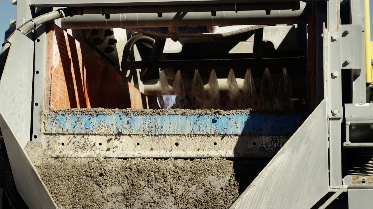 Alliance™ Low Water Washer Uses 80% Less Water to Wash Crusher Fines