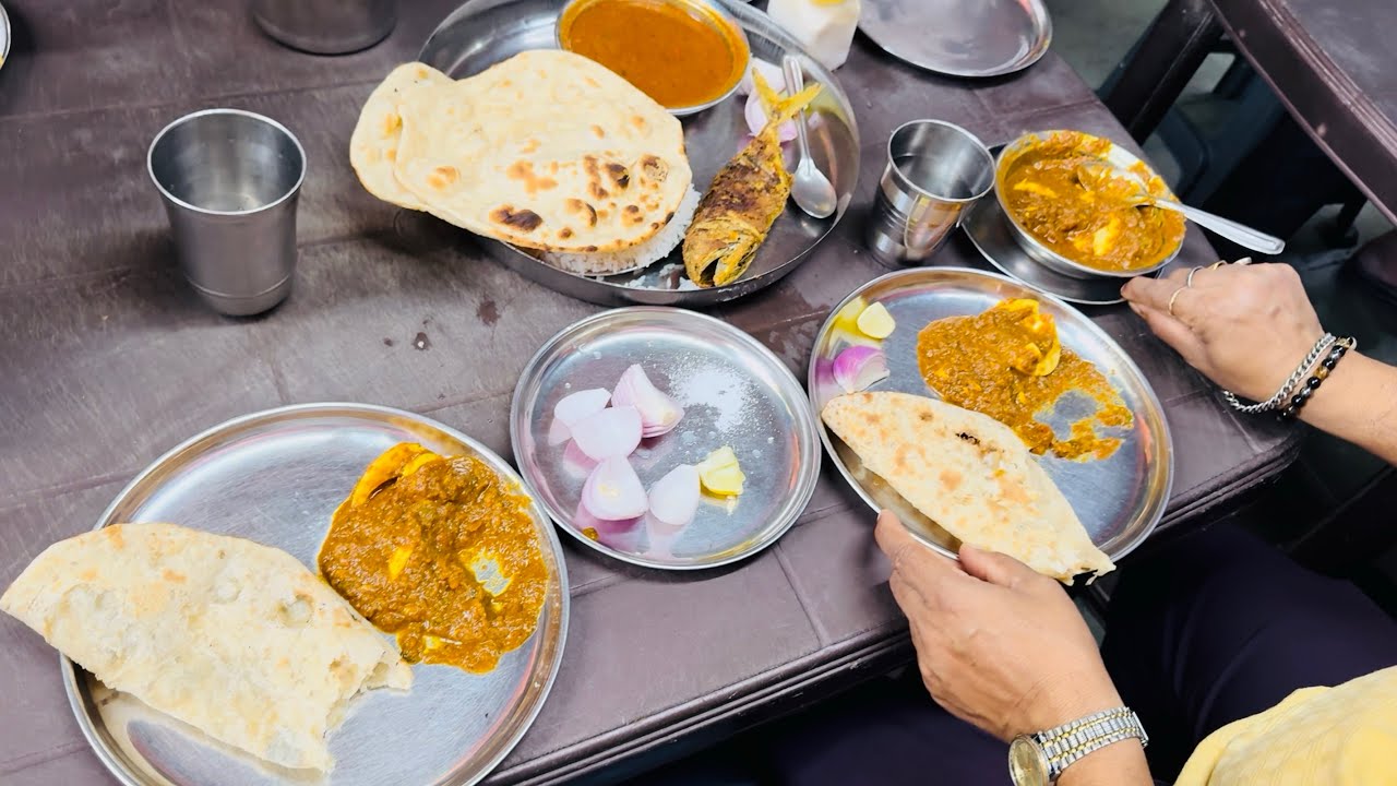 Mumbai Hidden Khau gali in South Mumbai | Mumbai Food Explore 