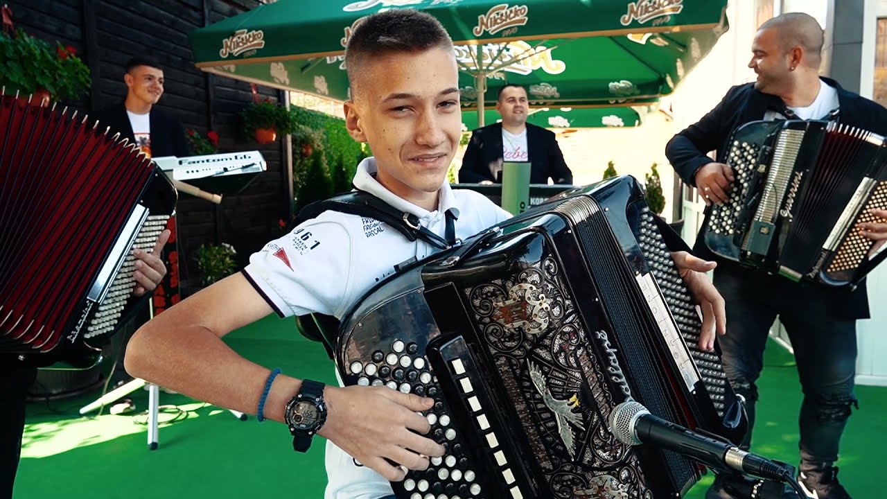 Andrija Rakonjac i orkestar Srđana Pavlovića - Džambas kolo