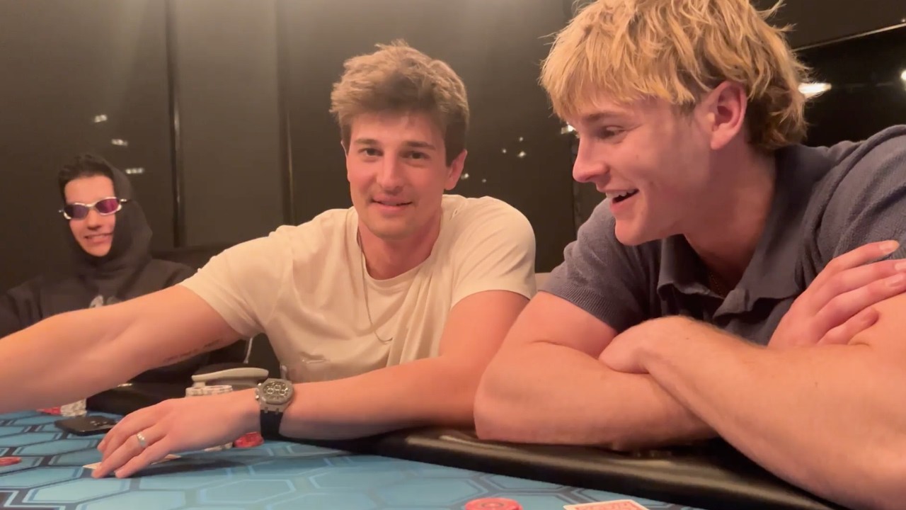 Себастьян Гиоргиу встречается с Беном Факкани