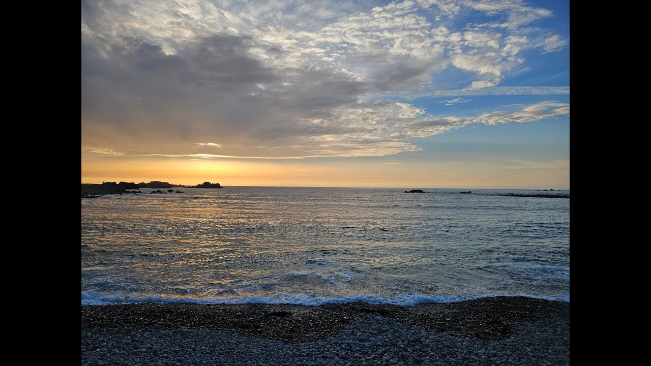 Incoming Tide at Portinfer, Guernsey — 4 Hours of Calm Ocean Ambience (No Talking, Real Time)