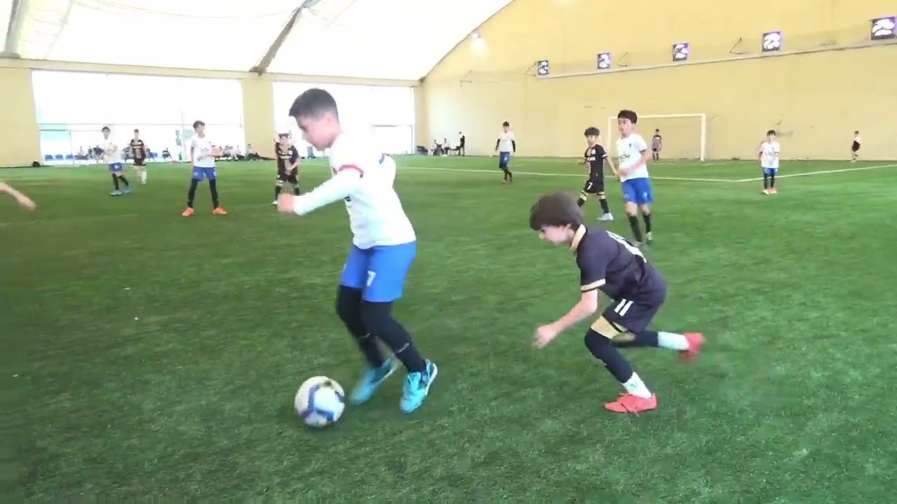 Neftçi pfk U-9 - Lamasia fk U-10.  Yoldaşlıq oyunu.