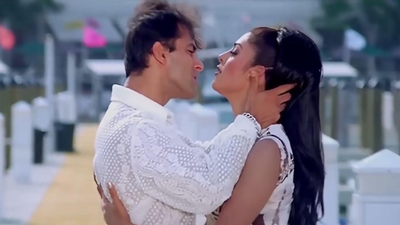 है जवानी तो इश्क होना है - Ishq Sona Hai Ishq Chandi Hai | Salman Khan, Sushmita Sen | Biwi No.1