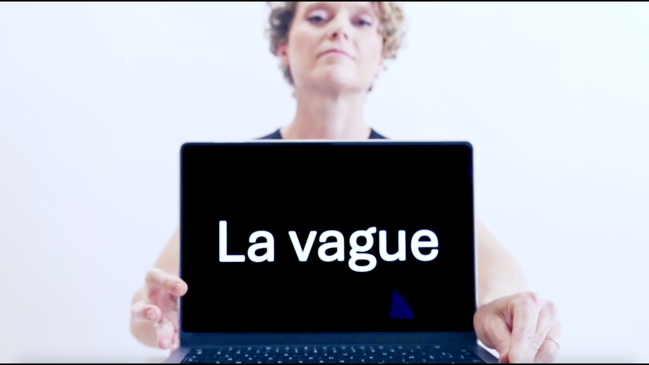 Lora Gabriel - La vague (Lyrics video)