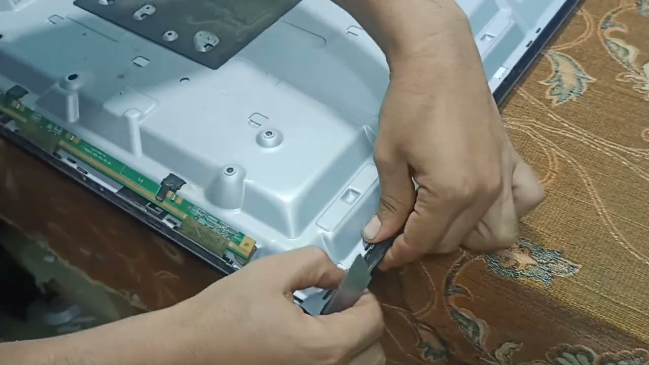 طريقة تغيير ليدات لشاشة سامسونج 49 بوصه