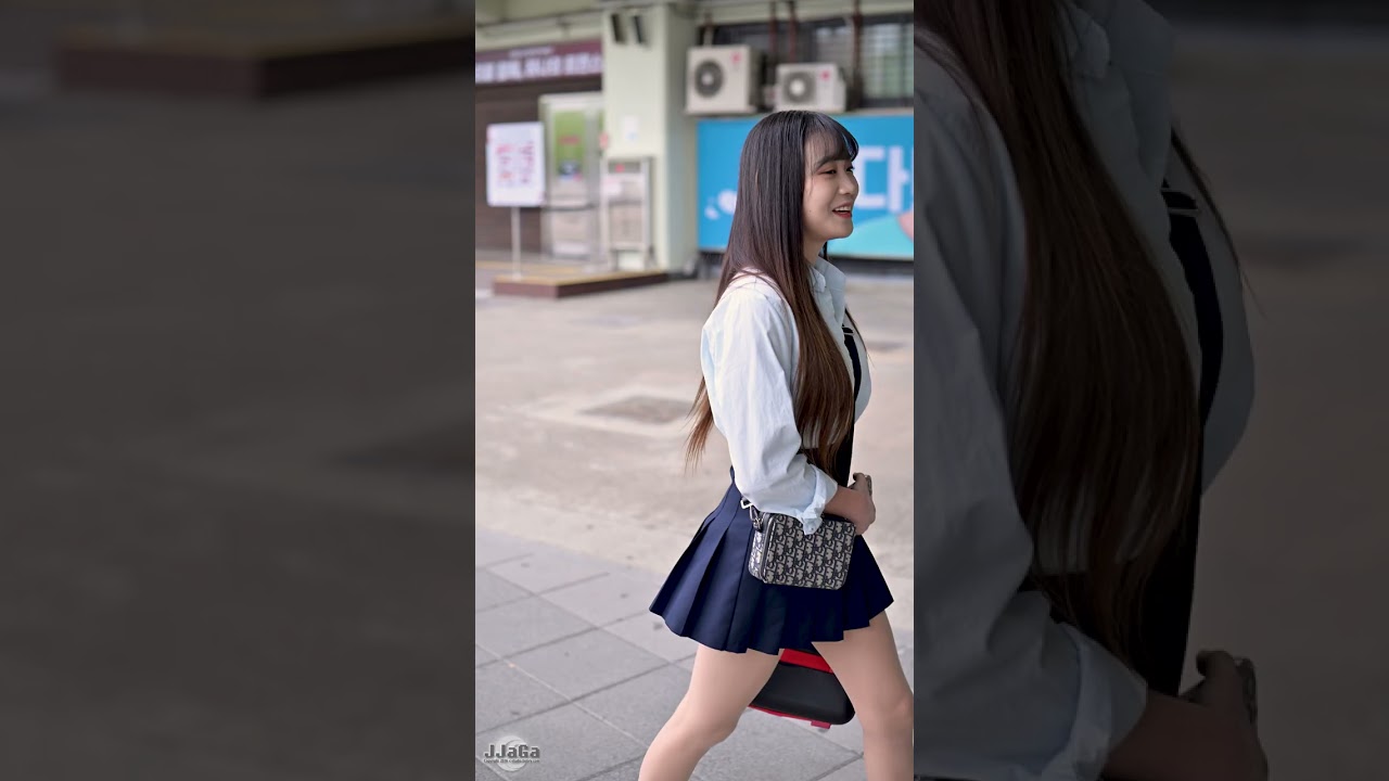 4K 230428 '출근길' 변하율 치어리더 (Ha-Yul) 직캠 By.JJaGa
