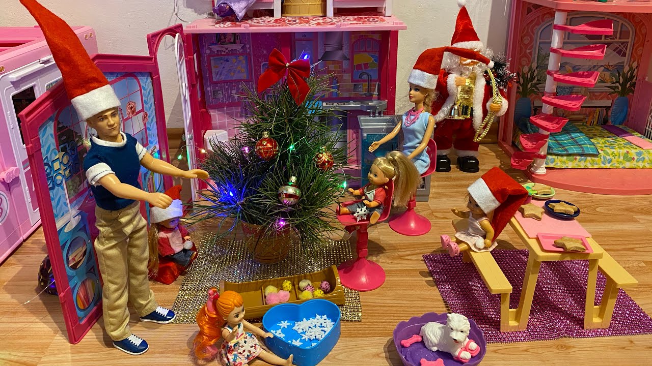Barbie pece cukrovi a zdobi Vanocni Stromecek s Prateli (Anna & Elsa) * Vanoce 2020