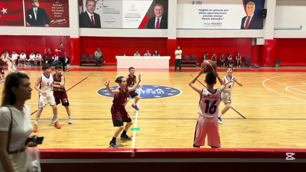 Okul Sporları İstanbul Ataşehir Bilfen vs Kocaeli Özden Boğaziçi İlk Çeyrek