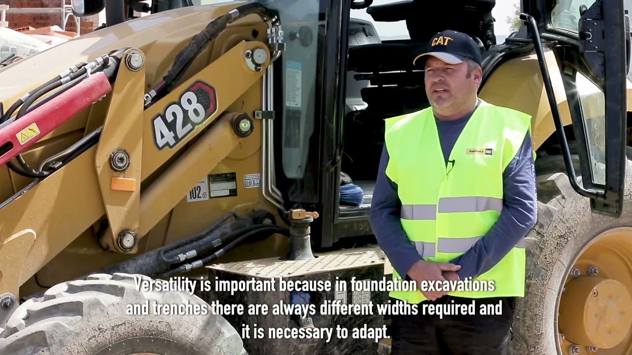 Cat® 428 Backhoe Loader Customer Story – David Otero (Spain)
