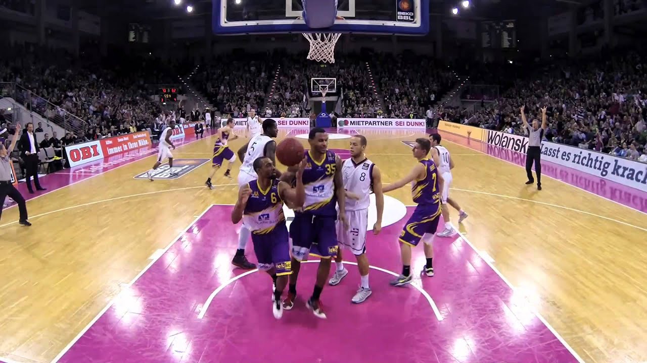 Highlights Telekom Baskets Bonn vs. Phoenix Hagen (105:86, 20.10.2013)