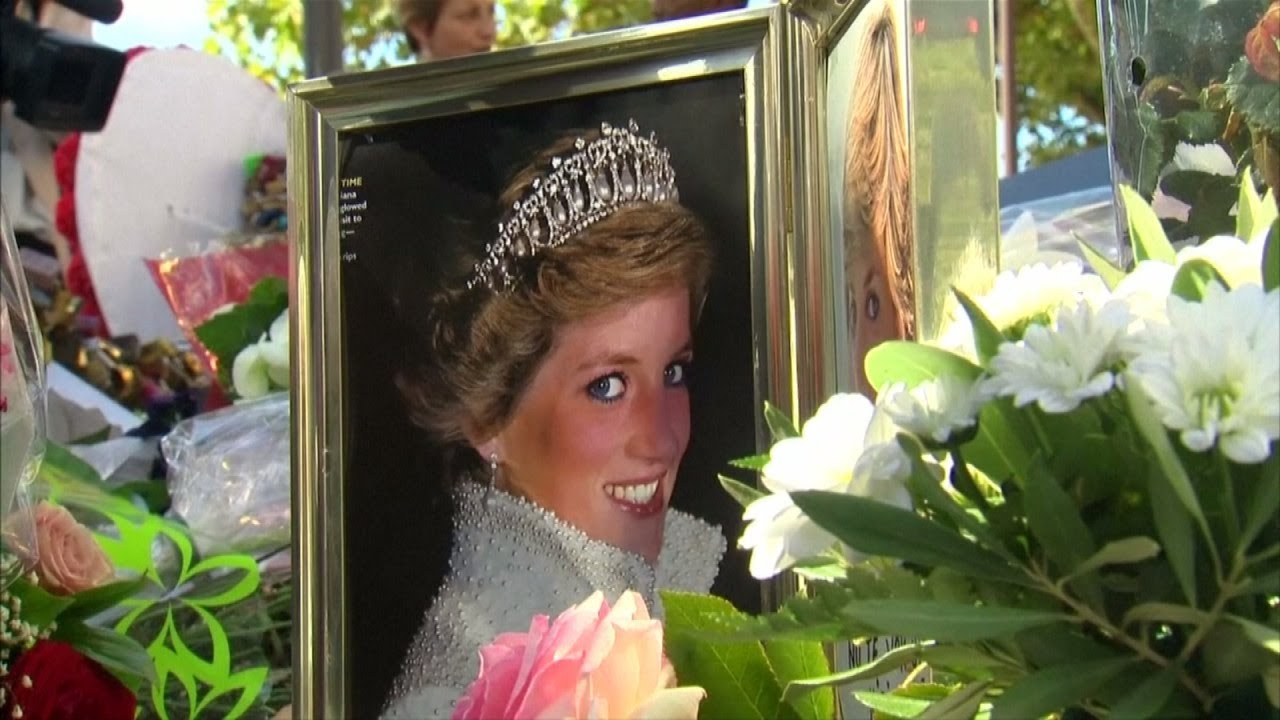 How The World Remembers Princess Diana on 20th Anniversary of Her Death