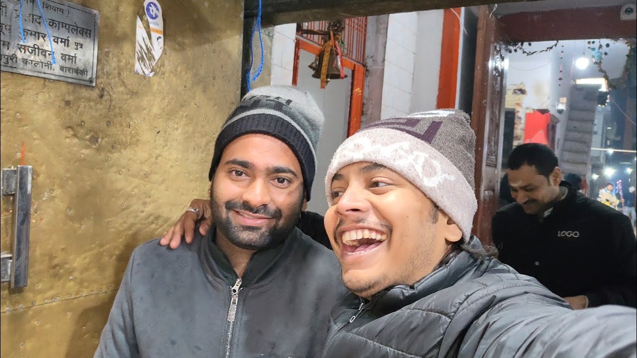 finally baba ke Darshan hogye raat mee😌🌙🔱 || हम सब ने रात में ही दर्शन कर लिए।🔱🥳🙏🏻 