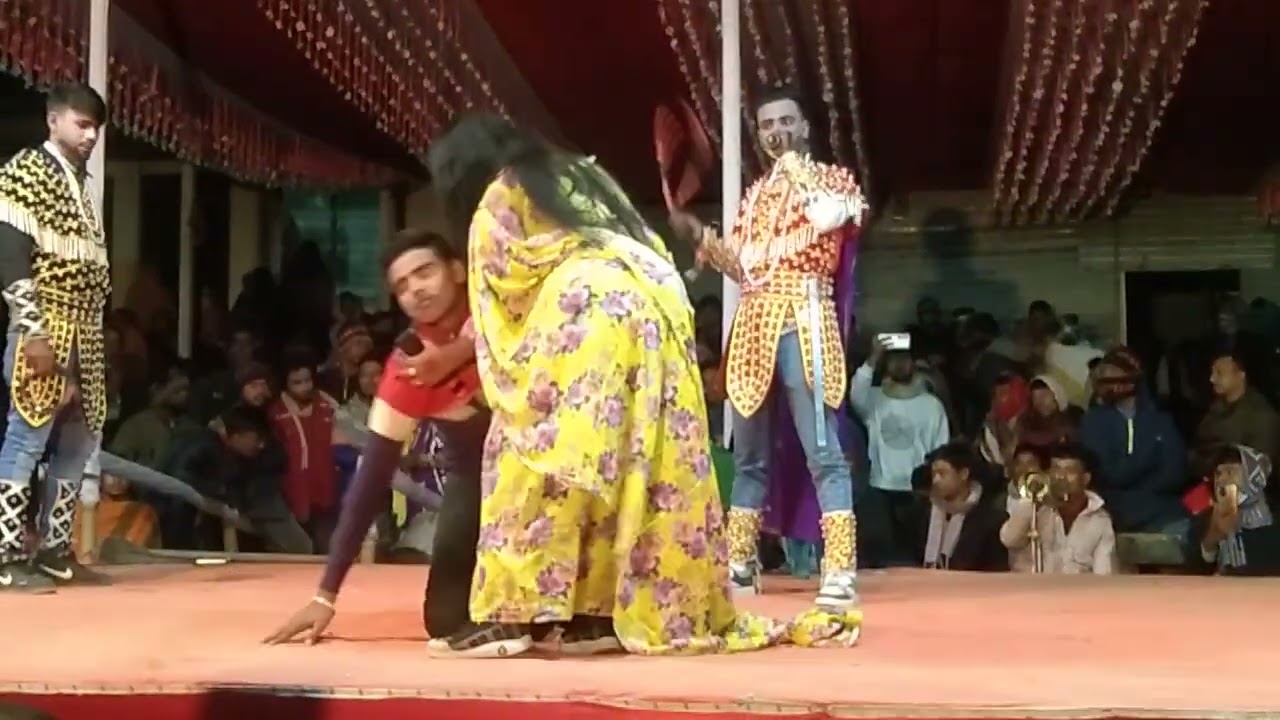 ওরে আমার কেউ নাইরে আমার বান্ধব নাইরে যাত্রার নায়িকা মিষ্টি ও শান্ত