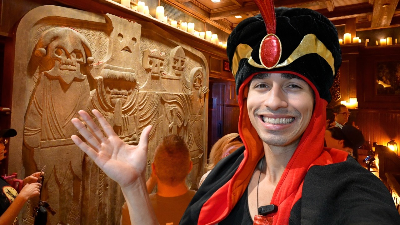 НОВЫЙ ресторан Six Ravens в Disney Springs! Пробуем ВСЮ ЕДУ | Хэллоуинский мерч в World Of Disney!
