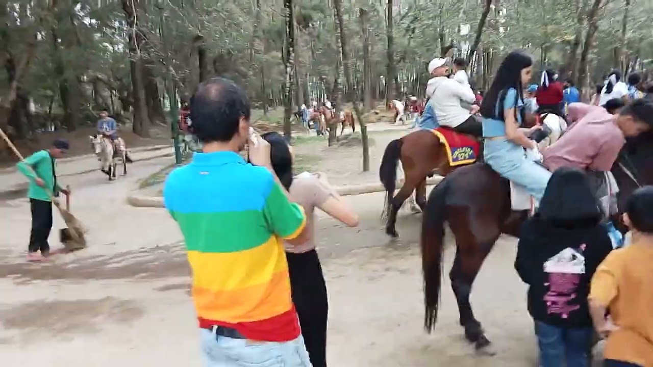 Horseback Riding @ Wright Park, Pacdal, Baguio City