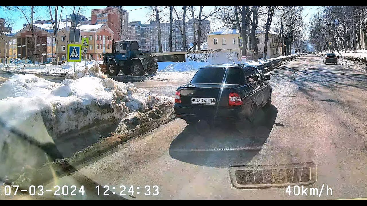 Дураки на дорогах Саранска....