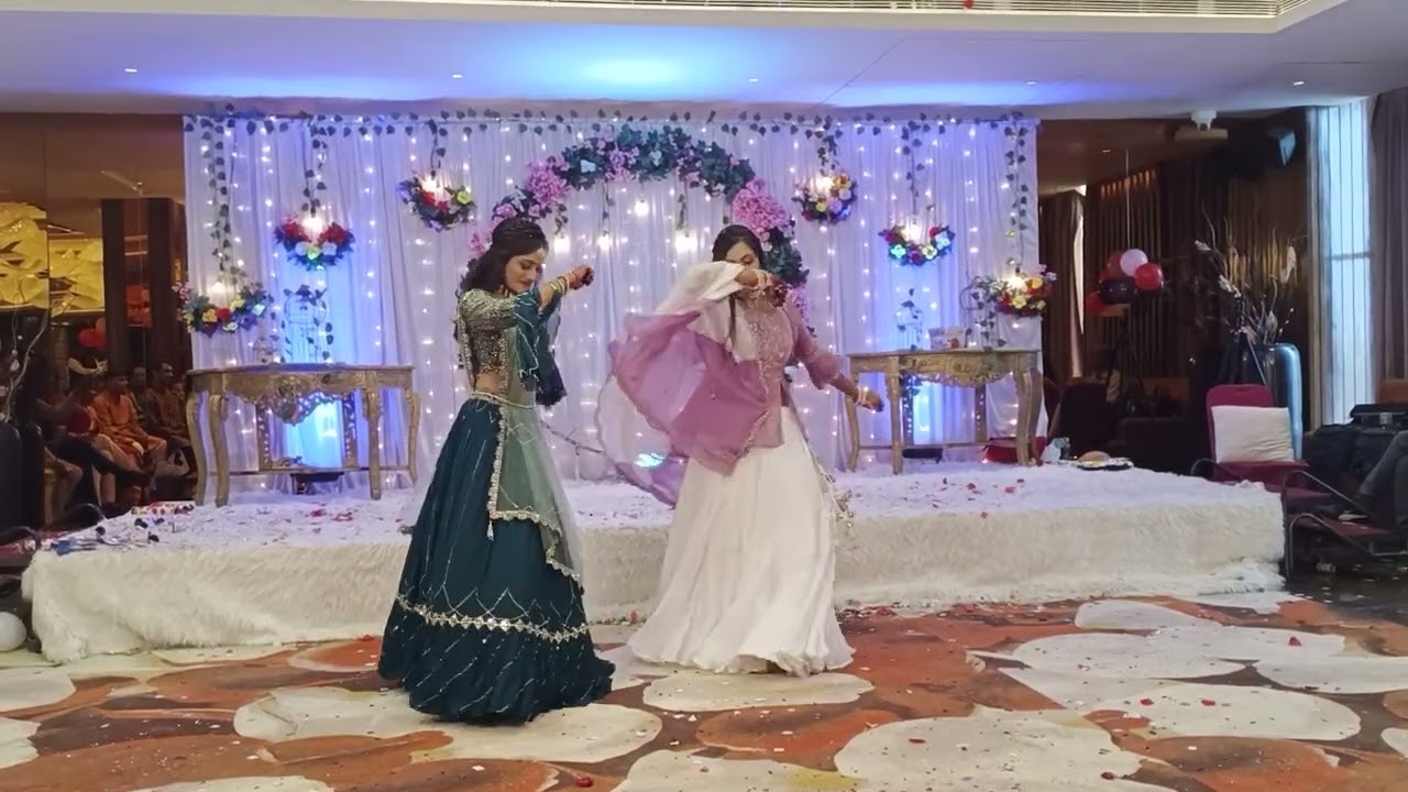 Nanad Bhabhi Dance Performance | Engagement Dance 🩰🪩💃| Choreography by | Makwana Lucky