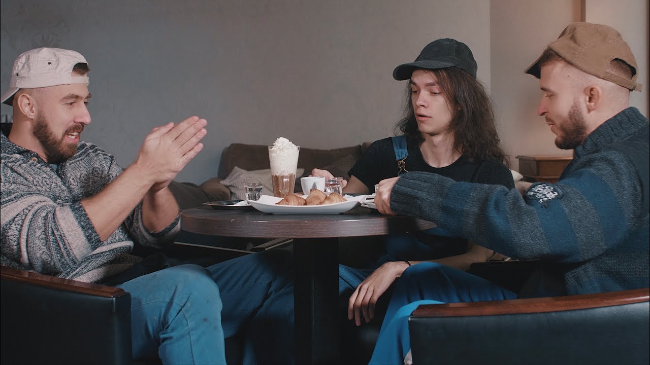 Typy ľudí na káve w/ Momo | Zrebný & Frlajs
