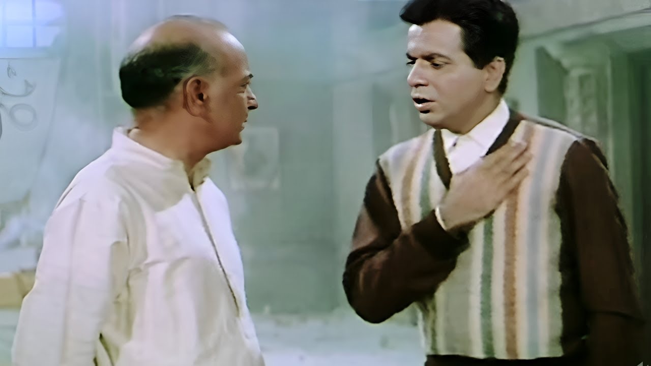 में उससे प्यार नहीं करता और ना ही में उससे प्यार करता हूँ - Leader Movi Scene Dilip Kumar