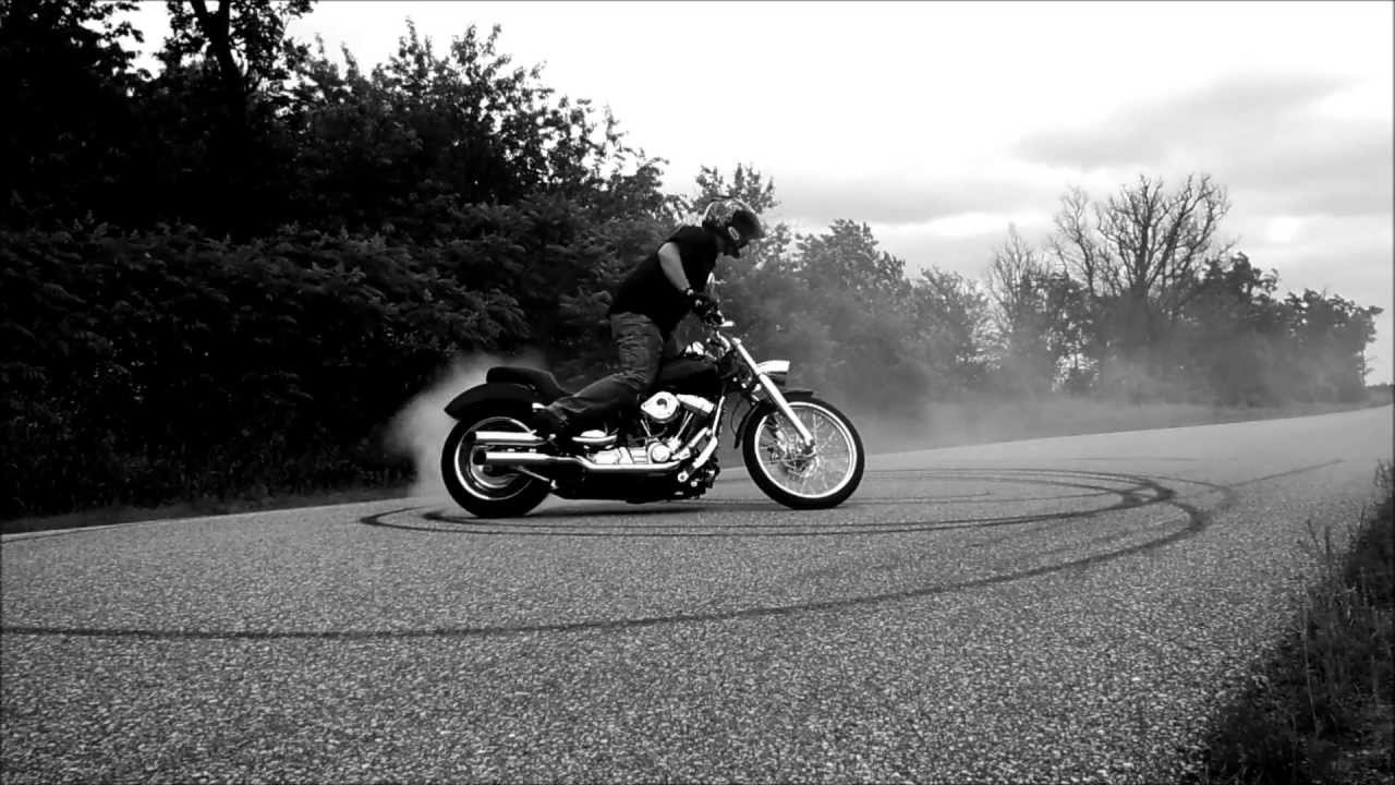 Harley Softail Burnout!!!!!!!!!!!!!!!!