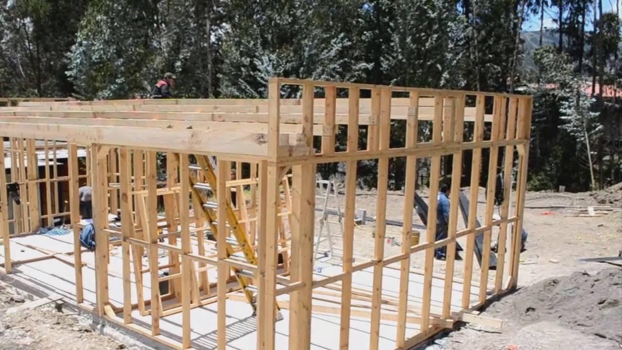 Casa de Madera (prefabricada)_ modelo_  a&d (Cuenca/Ecuador)