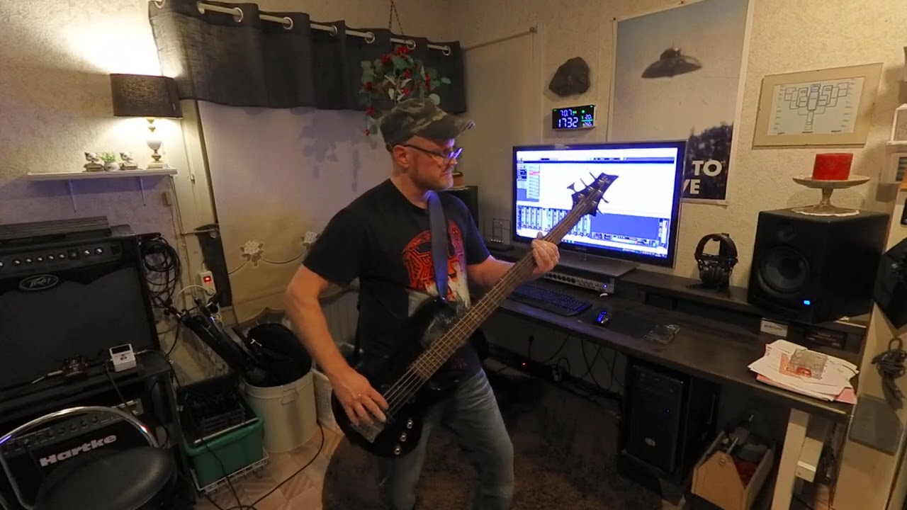 Six Feet Under - Deathklaat Bass cover take #9