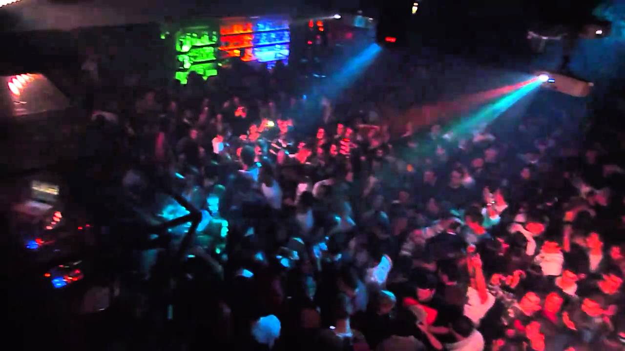 05/12/2010: 45º Aniversario Barraca Club (Valencia/Spain) - Cool Brothers (video Nº2)