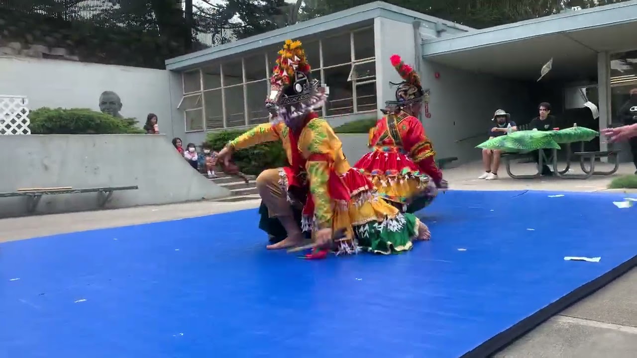 Parangal Dance Company - Sagayan