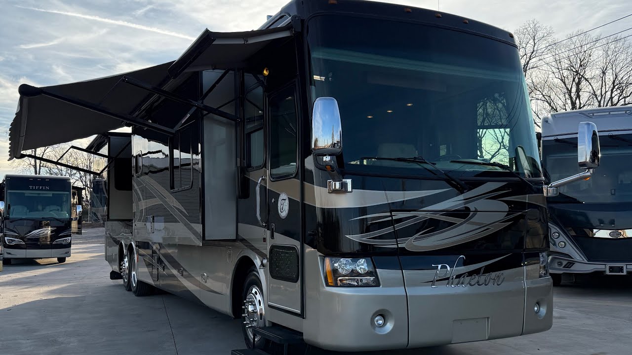 2009 TIFFIN PHAETON 42QBH GARAGE KEPT!! $109950