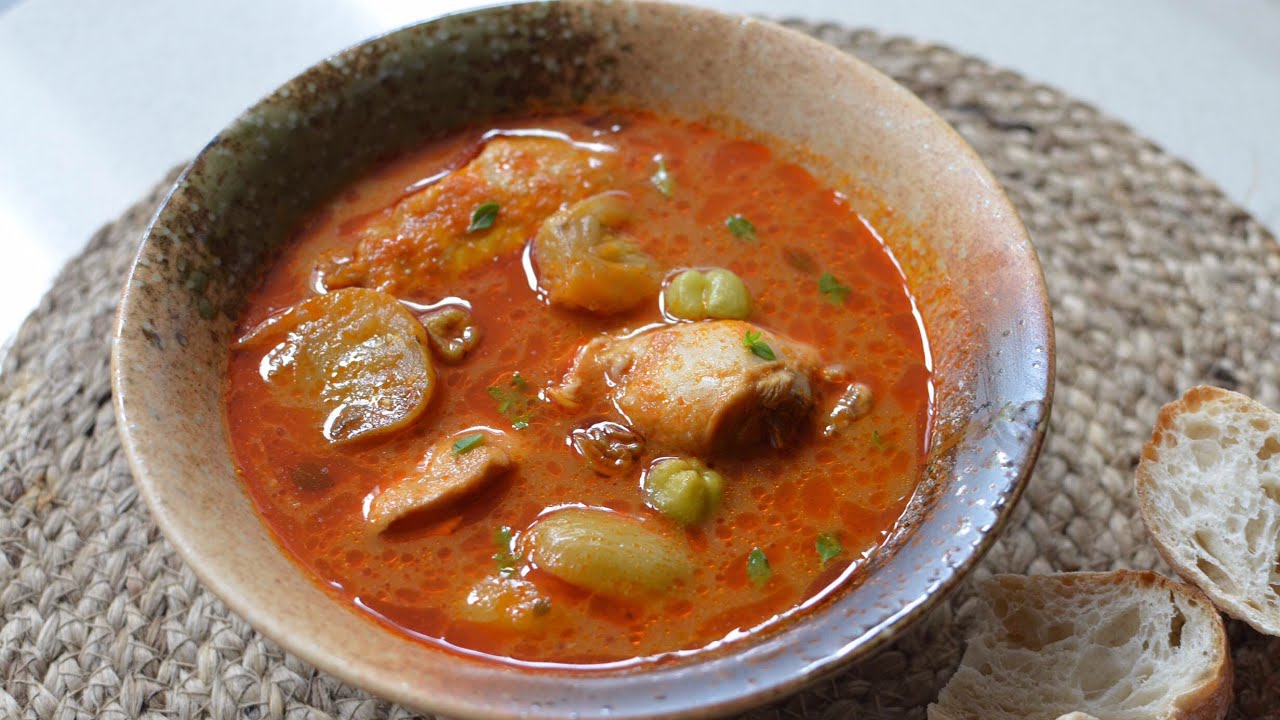 HOW TO COOK THE PERFECT GHANAIAN CHICKEN SOUP✔️Ndudu by Fafa