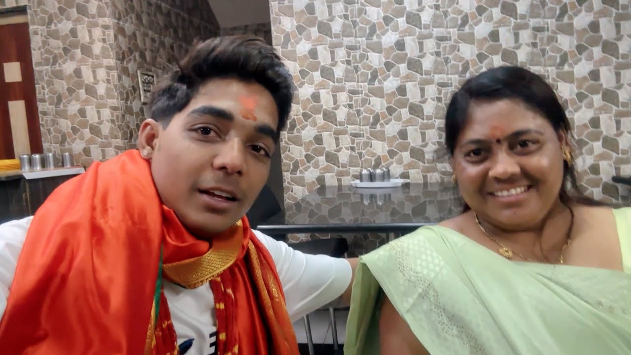 MUMMY MEIN POLITICS JOIN KAR RAHA HU 🤣🤣!! UJJAIN MAHAKALESHWAR VLOG | Rohit Zinjurke  I Reactionboi