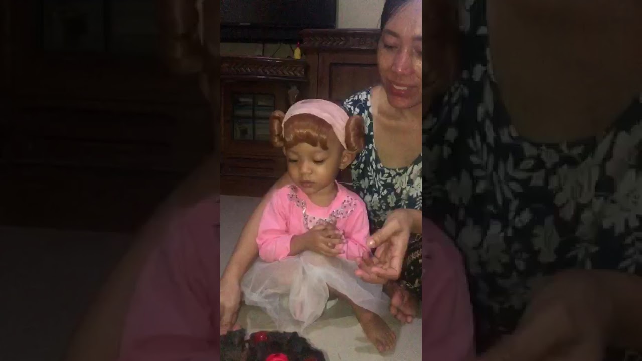 MAAF YA DEK CUMA ROTI , DEDEK ALMA SELAMAT ULANG TAHUN YANG KE 2