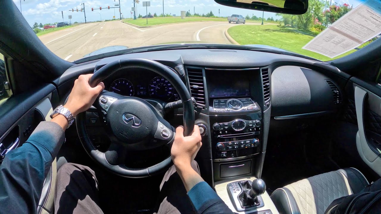 2017 INFINITI QX70 Limited - POV Test Drive