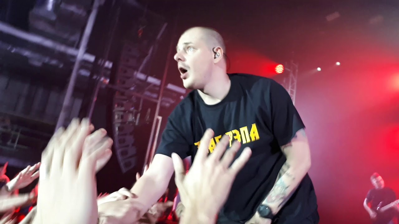 Anacondaz - Хаос + выход на сцену + Ортём в толпе (live in A2 08.12.18)