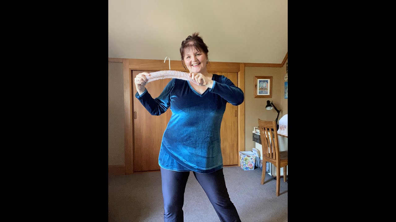 #frugalsews22 WWD Cross Hem Tee   altering a knit pattern for a big bust