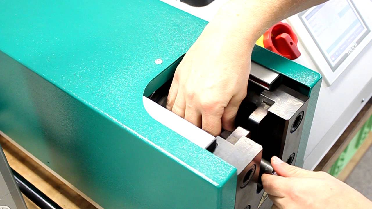 STAUFF Press Cutting Ring Assembly Machine