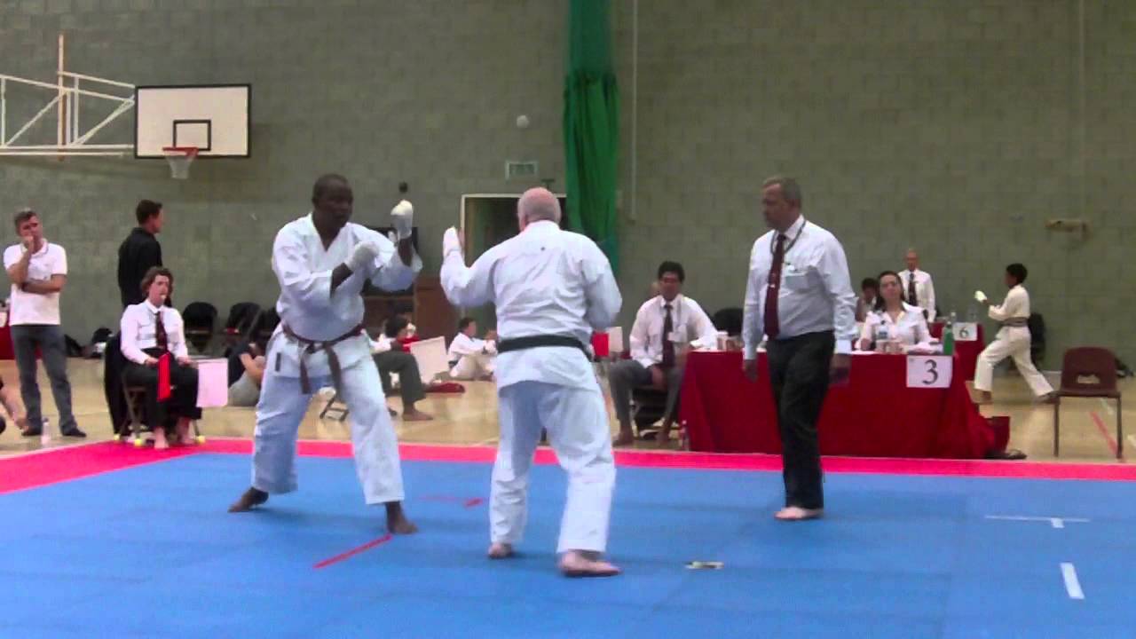 Omamo Binitie in action at K2 10th JKA England Championship