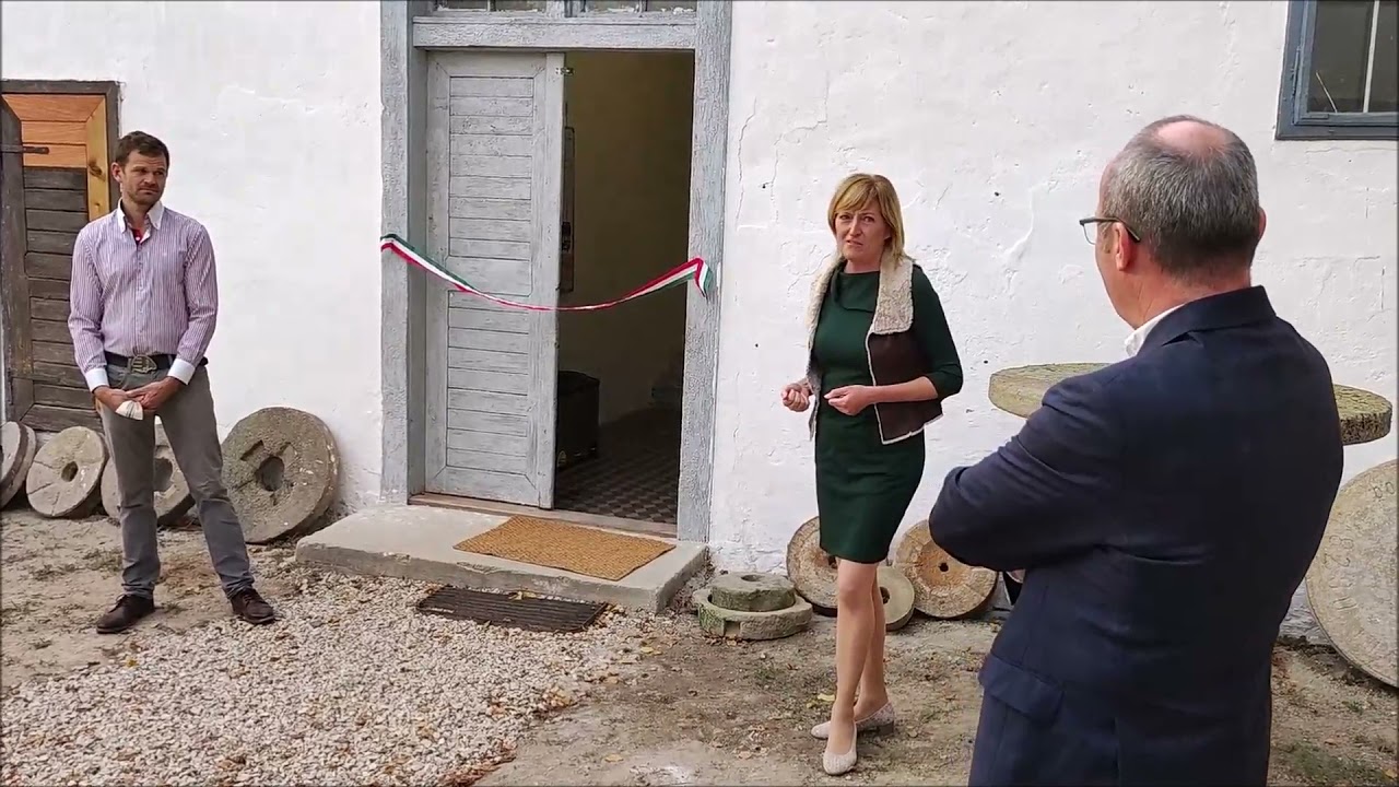 Túrajó séták - Fenyves malom kiállításmegnyitó